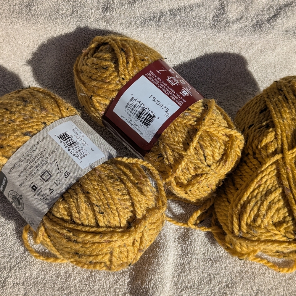 Loops And Threads Charisma Heather Yarn Lot Of 2 & 3/4s In Honey, Gold